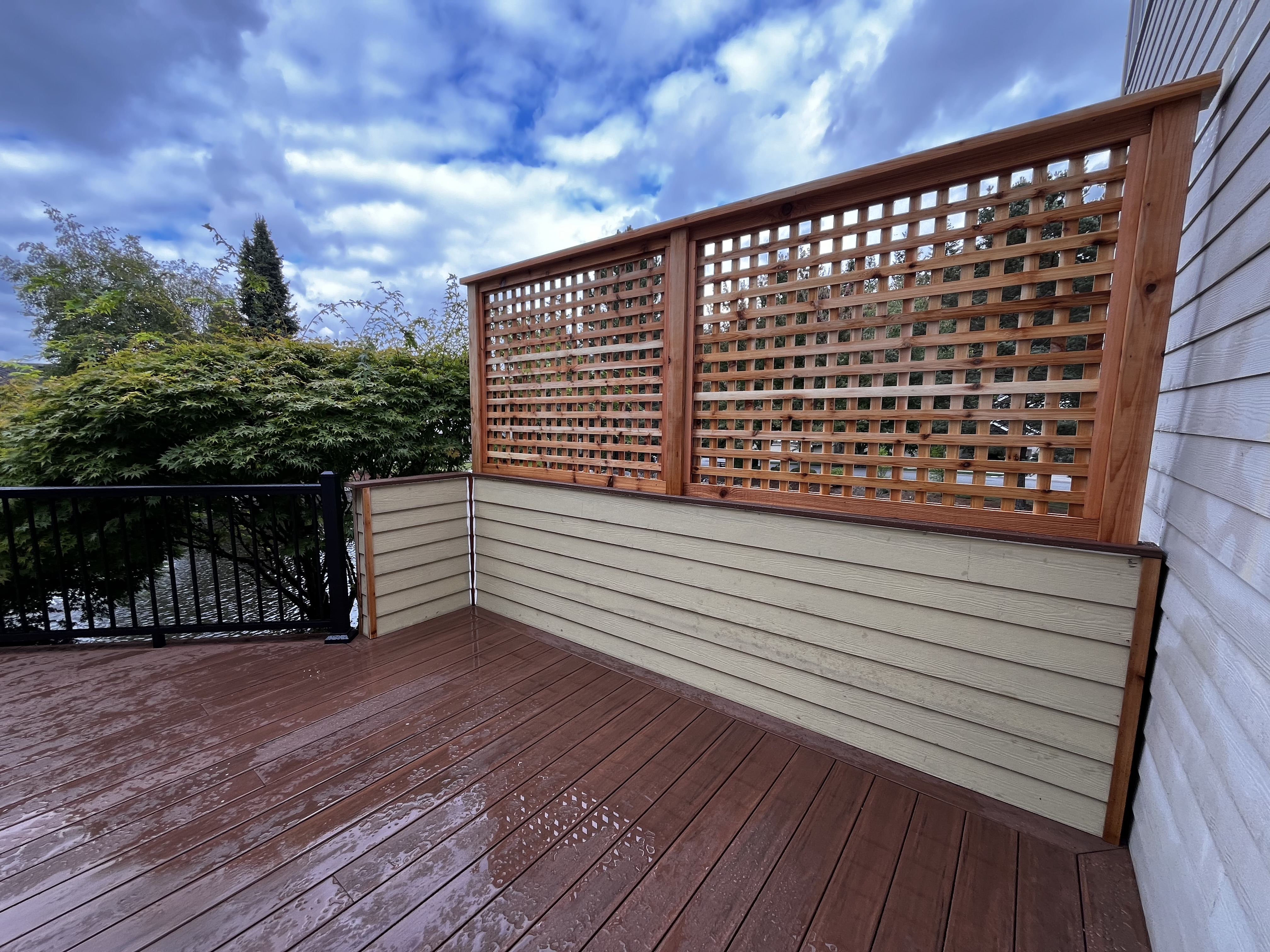 Privacy screen